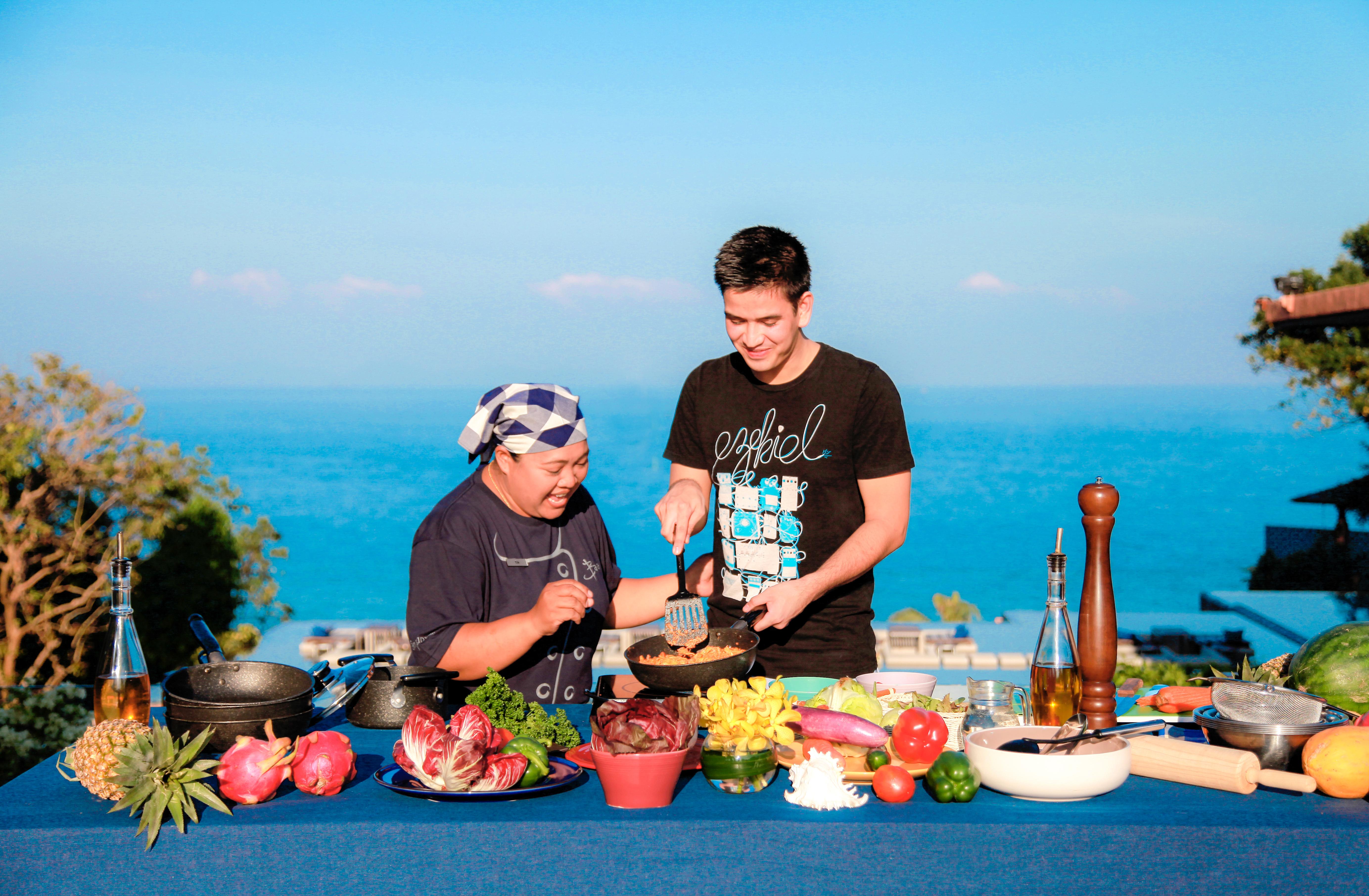 Sri Panwa Phuket Luxury Pool Villa Hotel - Sha Plus Экстерьер фото Chef preparing a meal